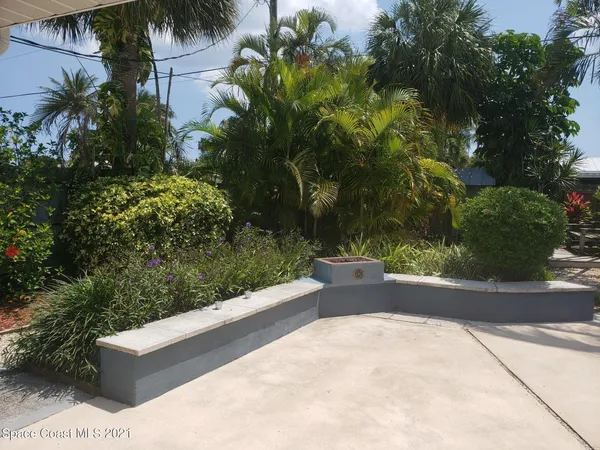 $3,400 | 491 3rd Avenue, Satellite Beach, FL 32937