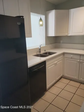 $3,400 | 491 3rd Avenue, Satellite Beach, FL 32937