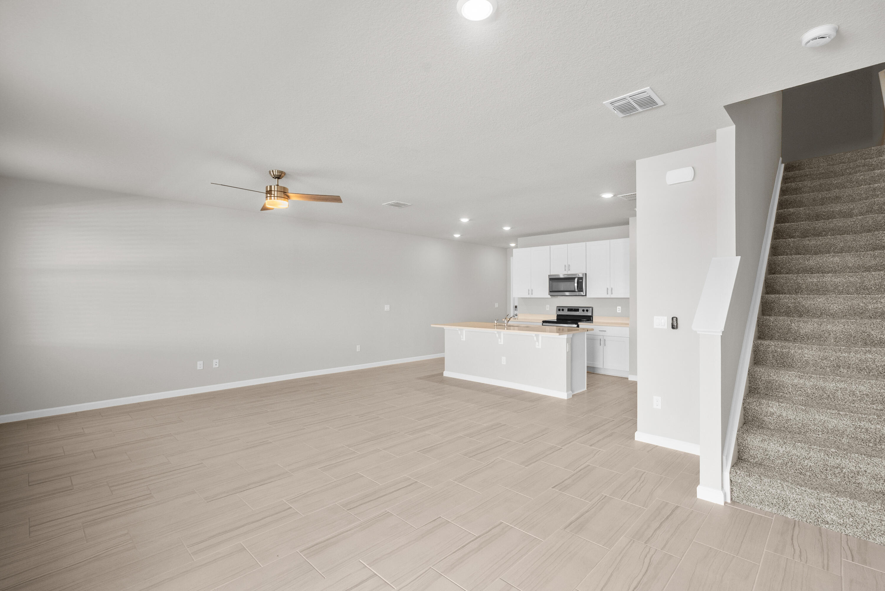 5622 Southeast Edgewater Circle Stuart, FL 34997 - Photo 7 of 26 20250508100243292737000000-o