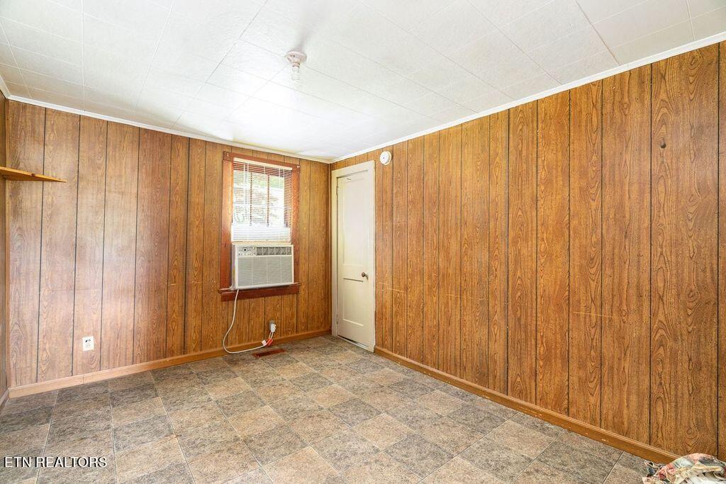 307 Blowing Cave Road Sevierville, TN 37876 - Photo 14 of 37 12