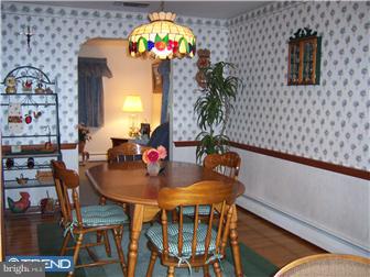 2303 East Rock Road Perkasie, PA 18944 - Photo 3 of 12 Dining Room