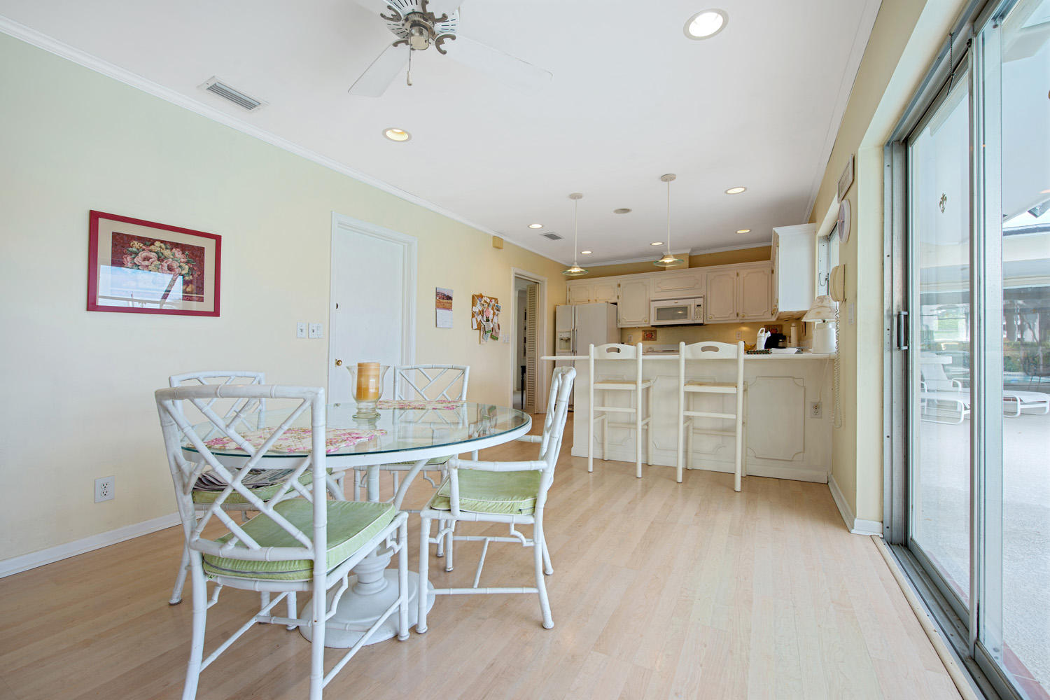 765 Northeast 35th Street Boca Raton, FL 33431 - Photo 5 of 18 Kitchen