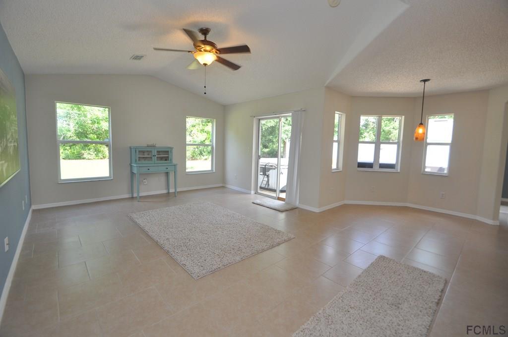 10 Ruth Drive Palm Coast, FL 32164 - Photo 11 of 38 Gallery Image 11