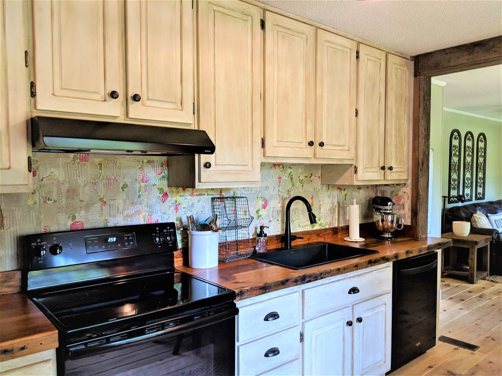 101 Snail Trail Road Vance, SC 29163 - Photo 8 of 29 Gallery Image 8