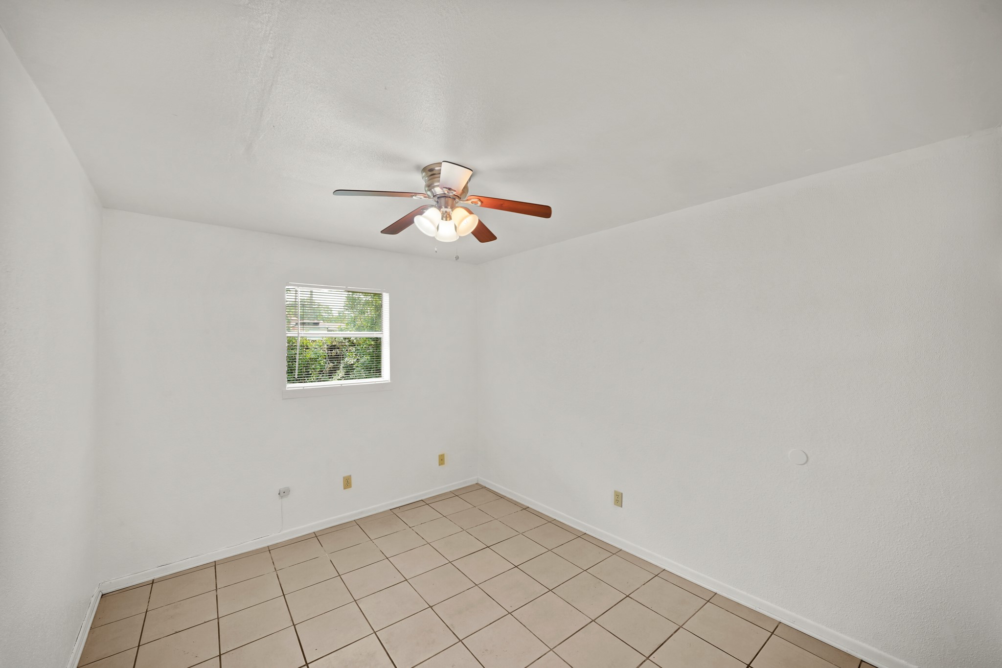 6116 Octavia Street, Unit 1/2 Houston, TX 77026 - Photo 18 of 22