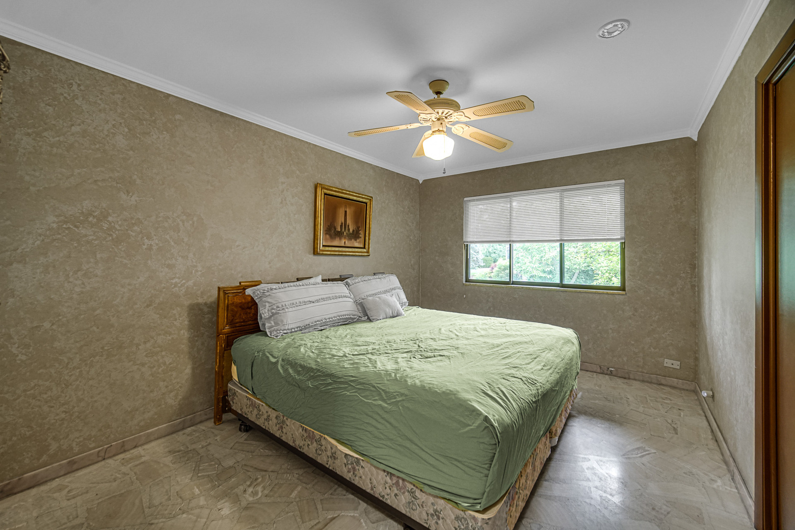3620 Douglas Road Downers Grove, IL 60515 - Photo 11 of 19
