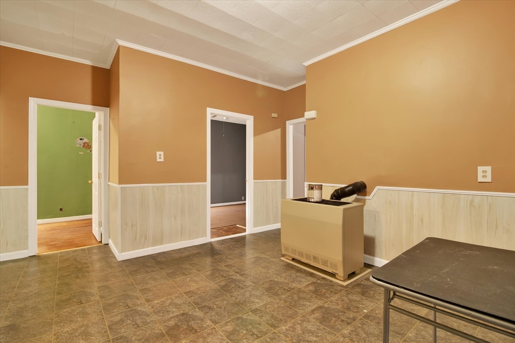 624 Walnut Street Fall River, MA 02720 - Photo 11 of 23