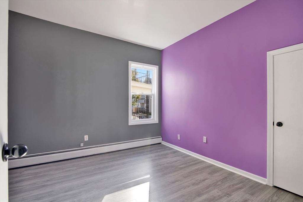 624 Walnut Street Fall River, MA 02720 - Photo 7 of 23