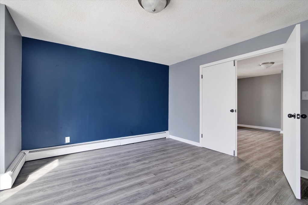 624 Walnut Street Fall River, MA 02720 - Photo 10 of 23