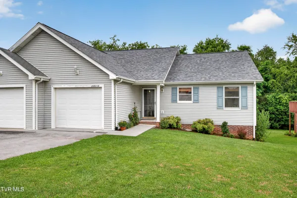 $269,700 | 20831 Deer Run Drive, Unit A, Abingdon, VA 24211