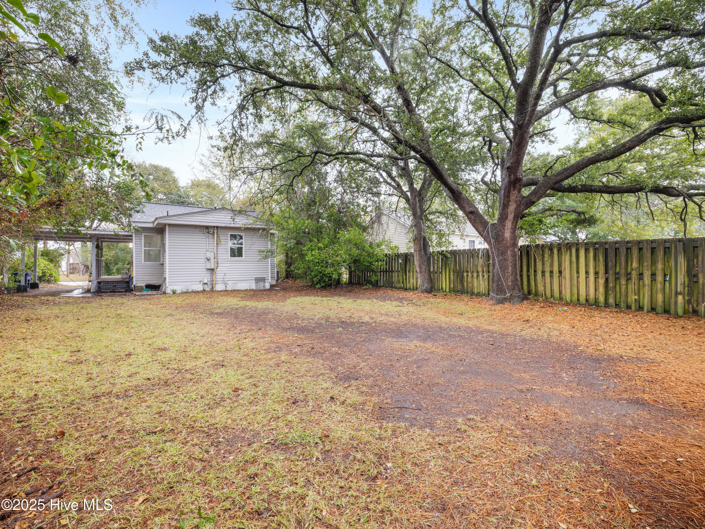 125 Preston Road Jacksonville, NC 28540 - Photo 7 of 30 025A1606