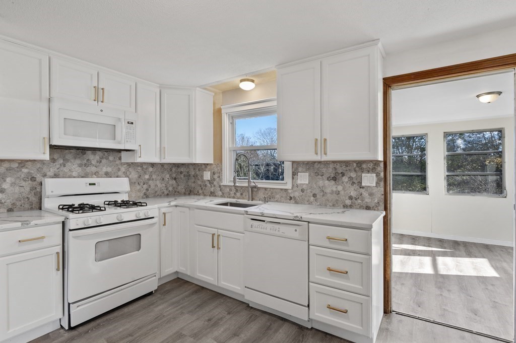 23 Puritan Road Salem, MA 01970 - Photo 14 of 36 Gallery Image 14