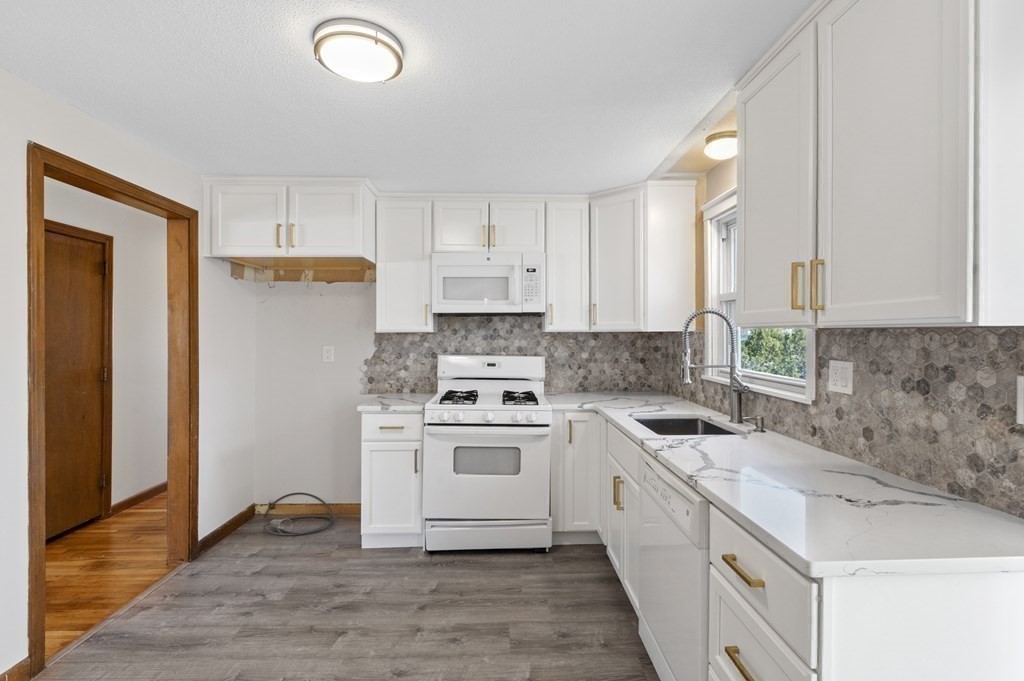 23 Puritan Road Salem, MA 01970 - Photo 16 of 36 Gallery Image 16