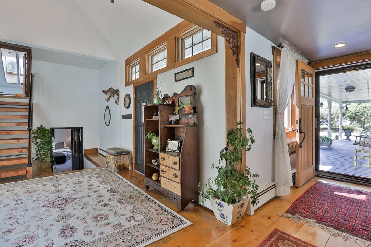 21 Lawrence Road Salem, NH 03079 - Photo 20 of 40 Gallery Image 20