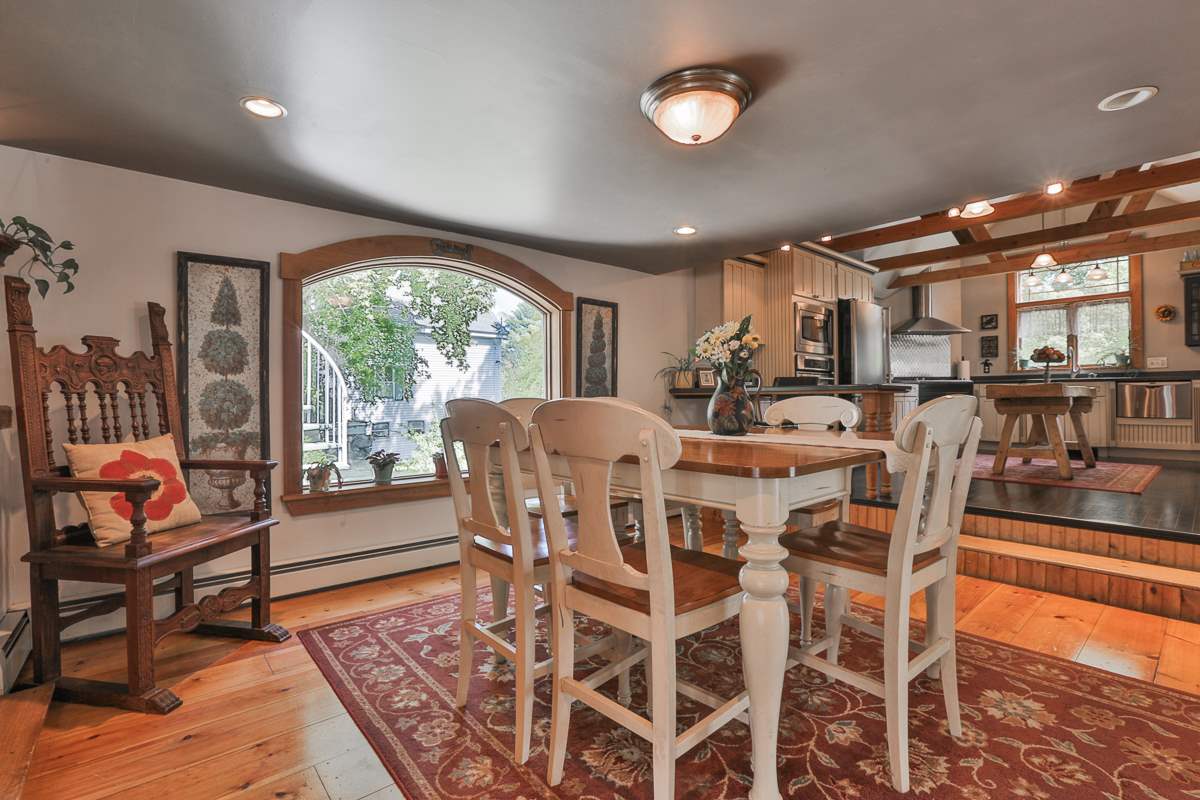21 Lawrence Road Salem, NH 03079 - Photo 8 of 40 Gallery Image 8