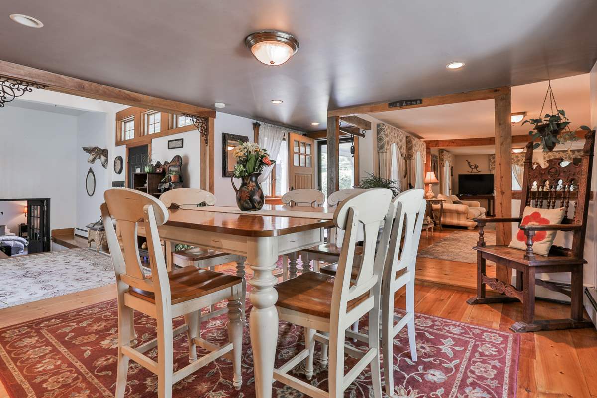 21 Lawrence Road Salem, NH 03079 - Photo 10 of 40 Gallery Image 10