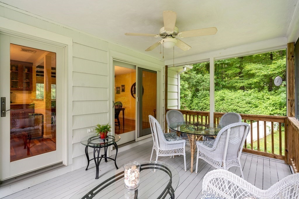 11 Old Coach Road Norfolk, MA 02056 - Photo 12 of 24 Gallery Image 12