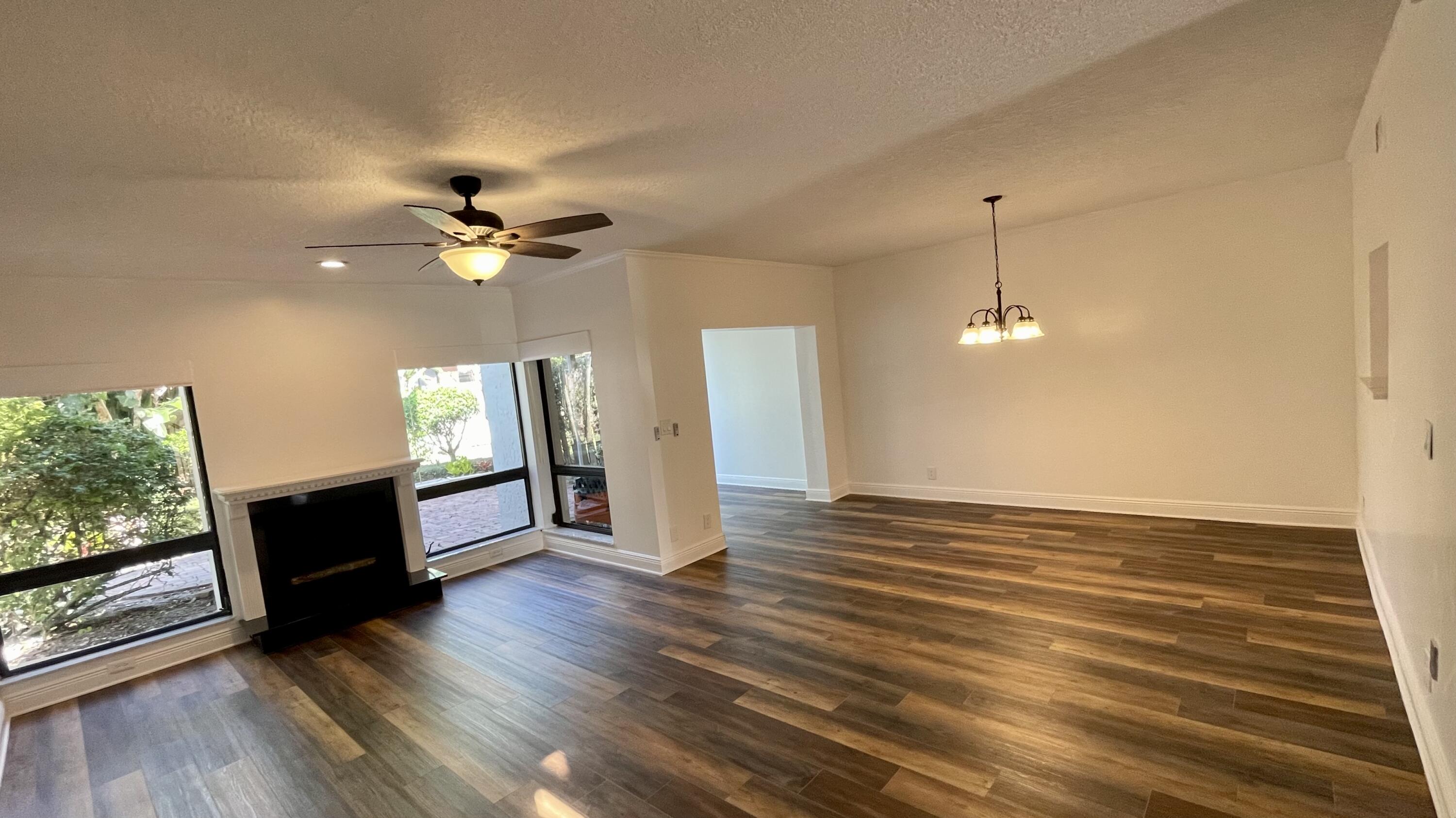 6740 Canary Palm Circle Boca Raton, FL 33433 - Photo 6 of 21 D953F28E-7585-4077-8407-9C1820D6E827