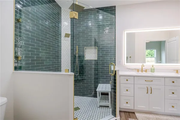 $439,000 | 807 Garden Oaks Square, Seffner, FL 33584