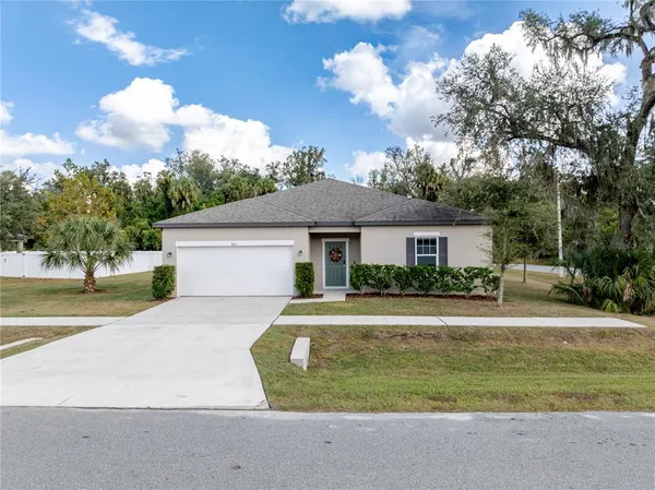 $439,000 | 807 Garden Oaks Square, Seffner, FL 33584
