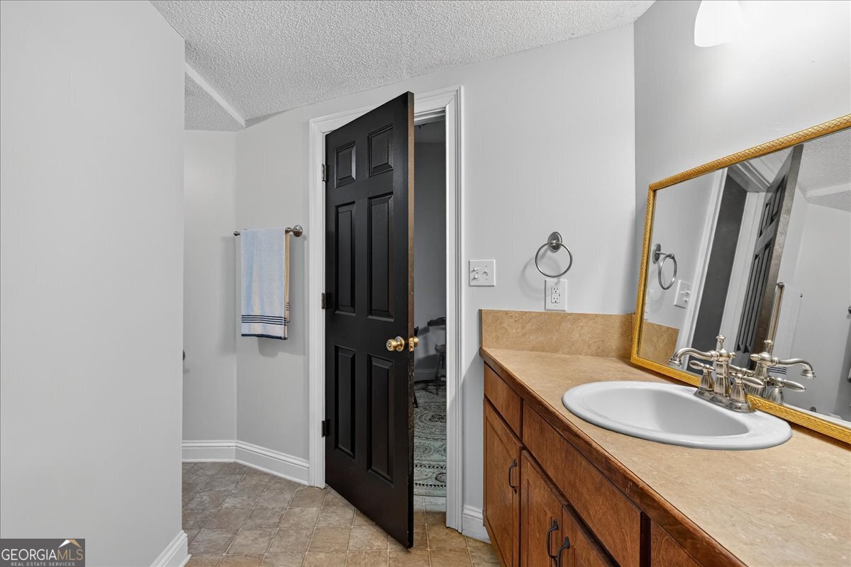 518 River Overlook Forsyth, GA 31029 - Photo 43 of 85