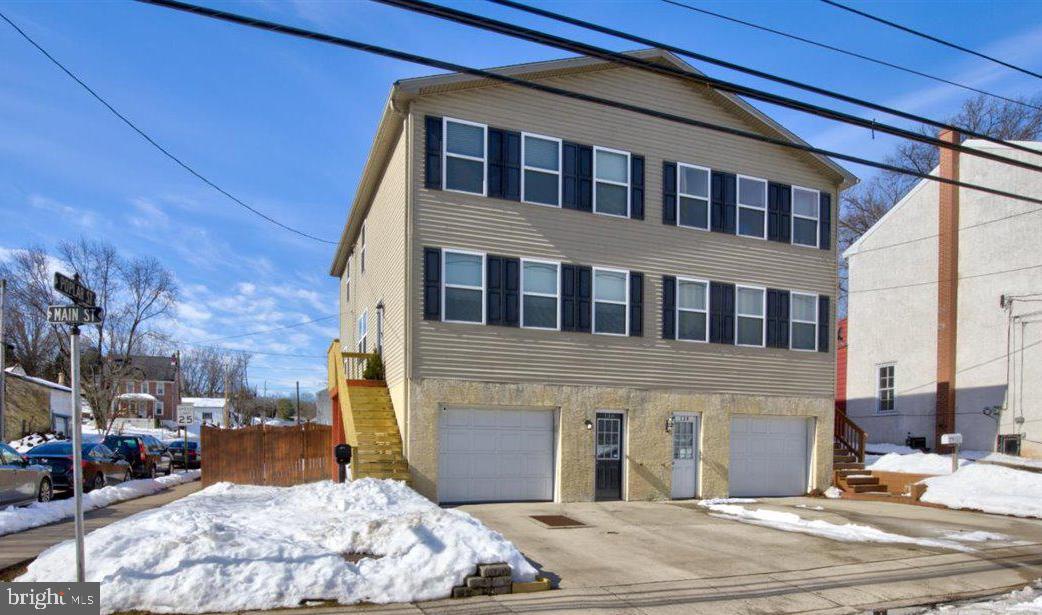 136 South Main Street Spring City, PA 19475 - Photo 1 of 28