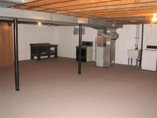32969 Cedar Ridge Court Warren, MI 48093 - Photo 11 of 14 31056212-10.JPG