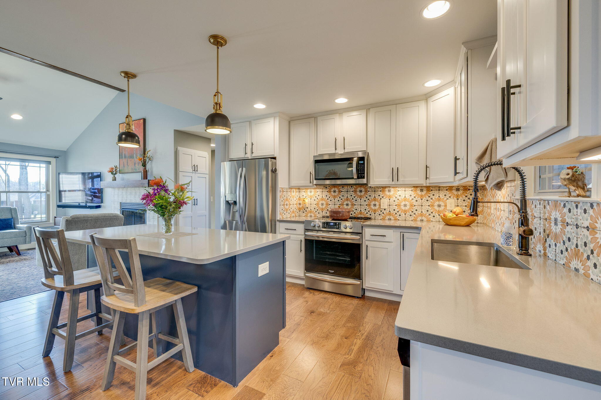 136 Phillips Road Jonesborough, TN 37659 - Photo 11 of 57 011