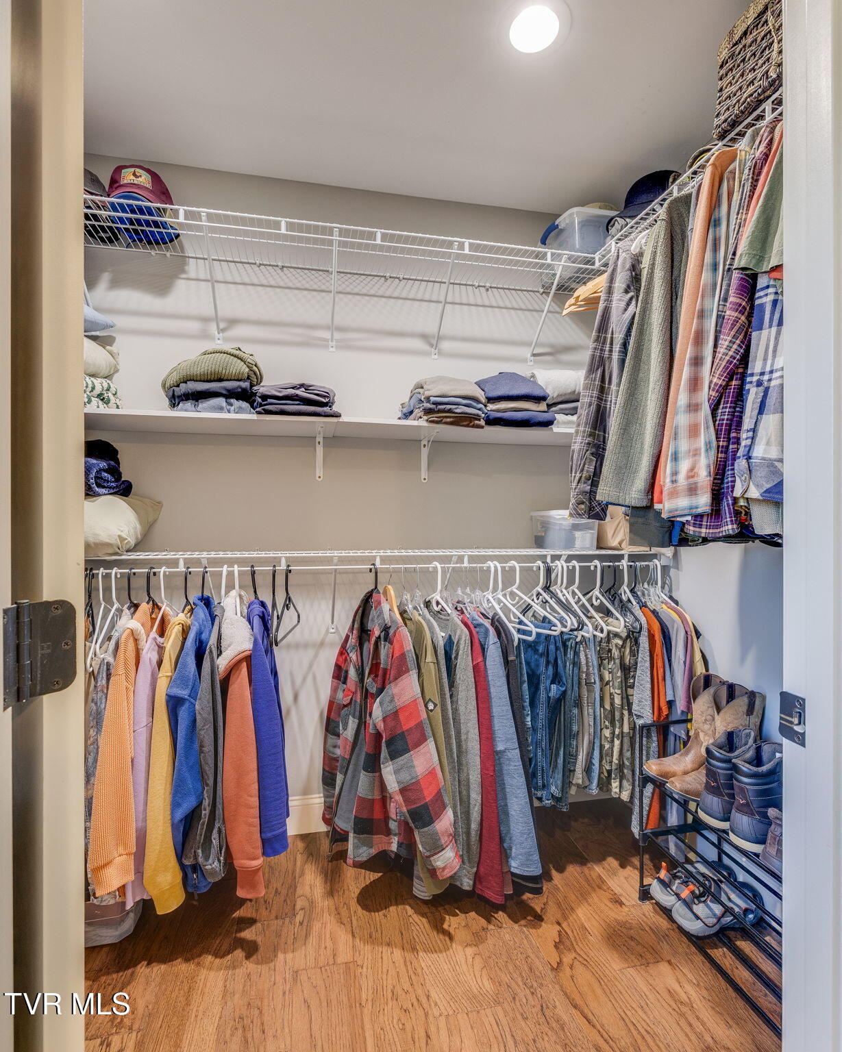 136 Phillips Road Jonesborough, TN 37659 - Photo 17 of 57 017