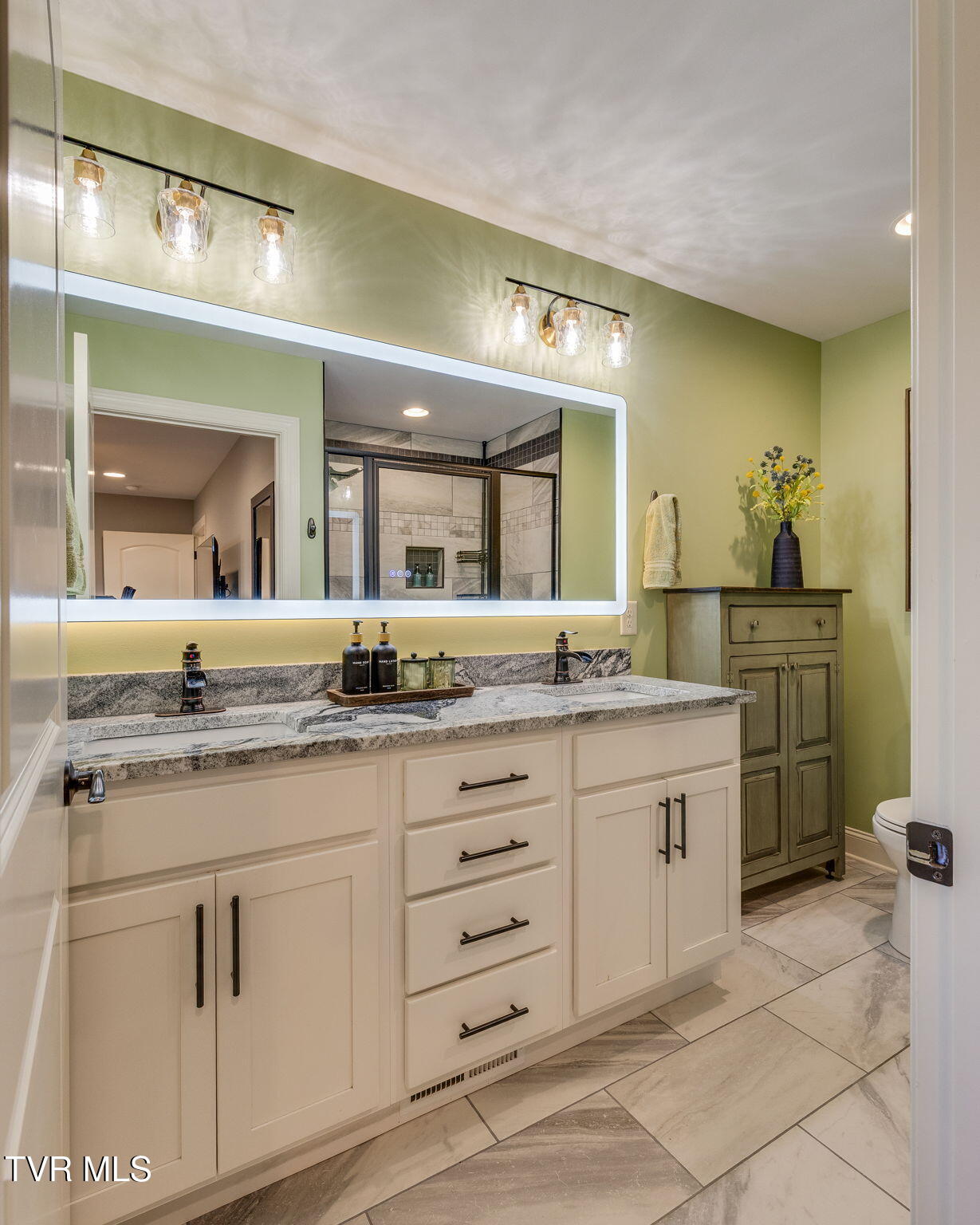 136 Phillips Road Jonesborough, TN 37659 - Photo 18 of 57 018