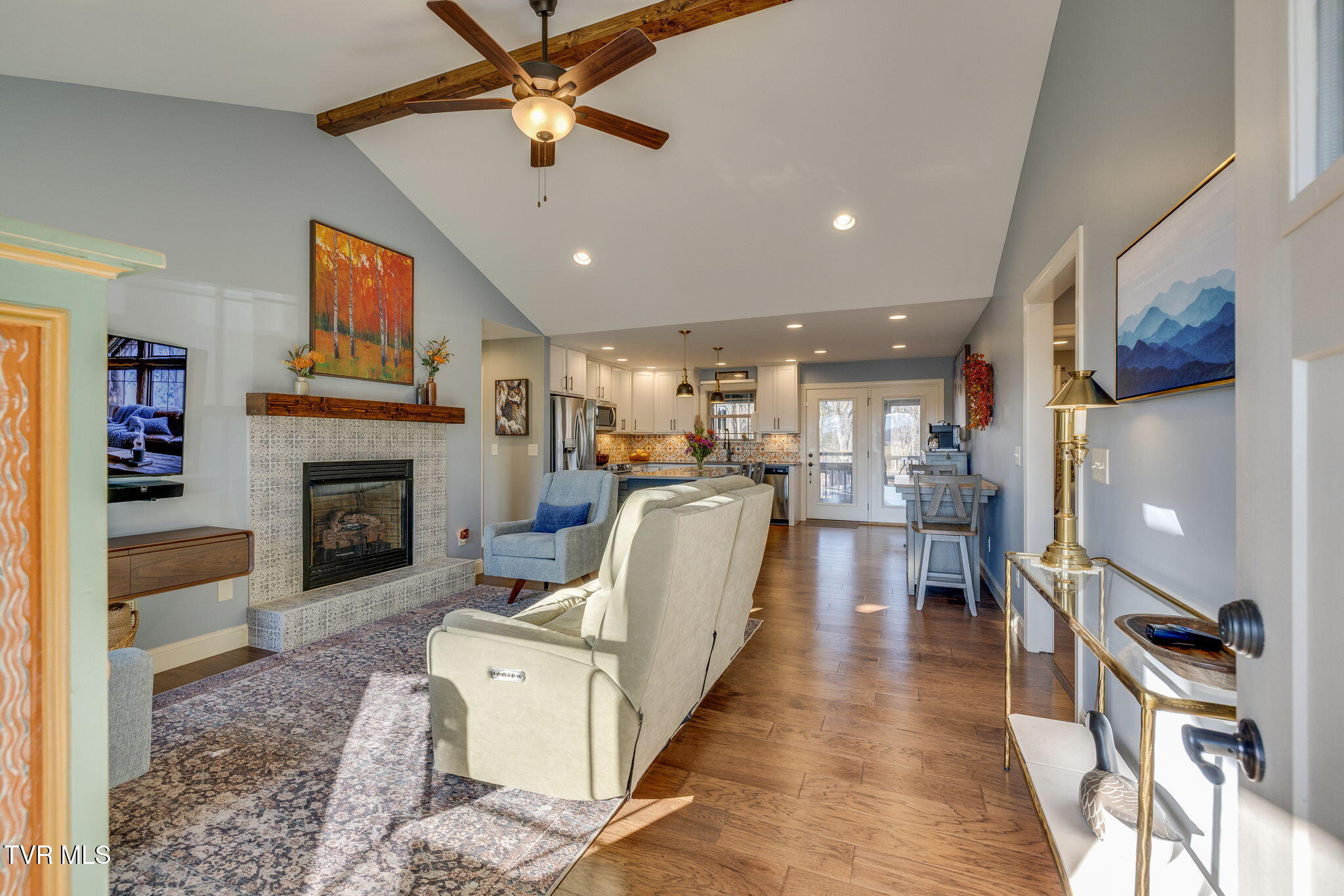 136 Phillips Road Jonesborough, TN 37659 - Photo 5 of 57 005