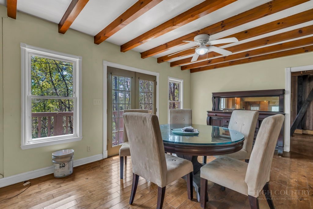 179 Soave Ridge Deep Gap, NC 28618 - Photo 11 of 31 a dining room with furniture and window