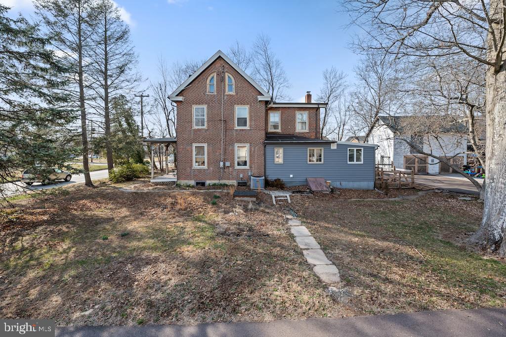 1202 Egypt Road Phoenixville, PA 19460 - Photo 4 of 35 Gallery Image 4