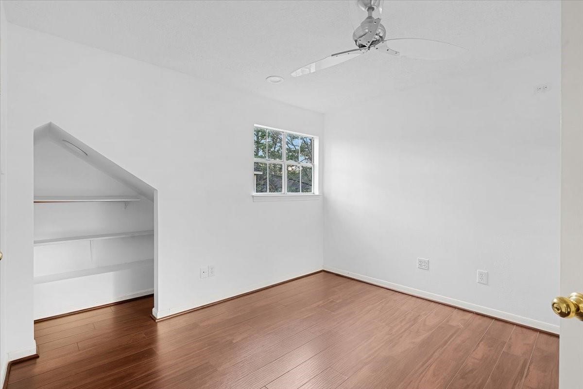 6710 Blue Hills Road Houston, TX 77069 - Photo 27 of 32 Gallery Image 27