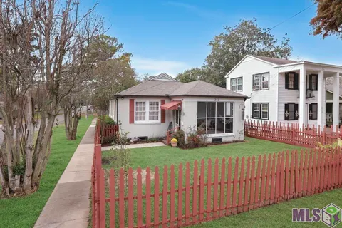 $300,000 | 262 Lovers Lane, Baton Rouge, LA 70806