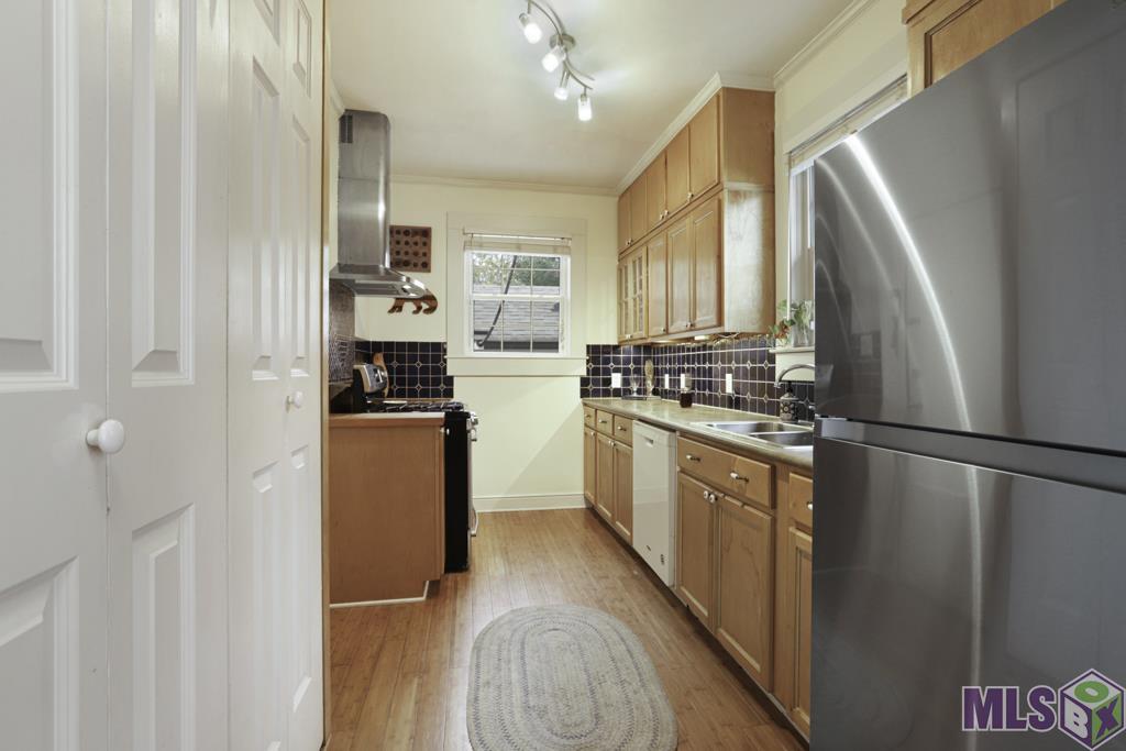 262 Lovers Lane Baton Rouge, LA 70806 - Photo 12 of 26 Kitchen