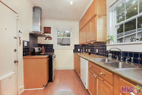 $300,000 | 262 Lovers Lane, Baton Rouge, LA 70806