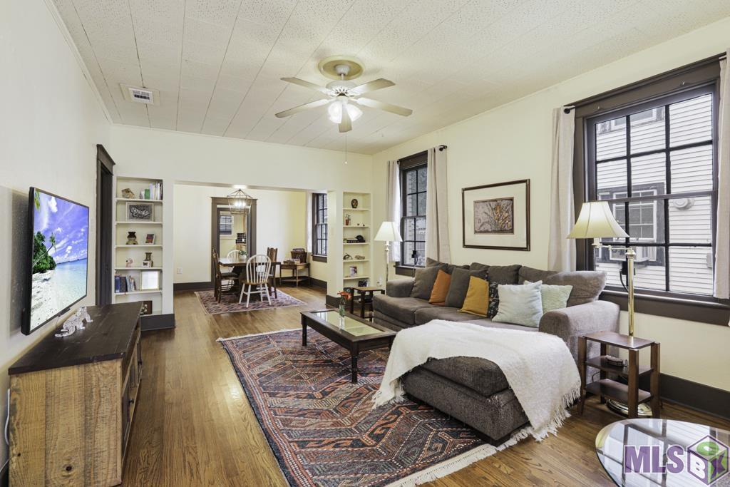 262 Lovers Lane Baton Rouge, LA 70806 - Photo 5 of 26 Living room