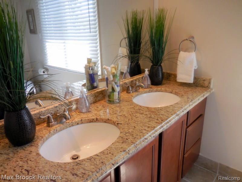 25838 Branchaster Road Farmington, MI 48336 - Photo 21 of 44 FULL BATH W/DUAL SINKS