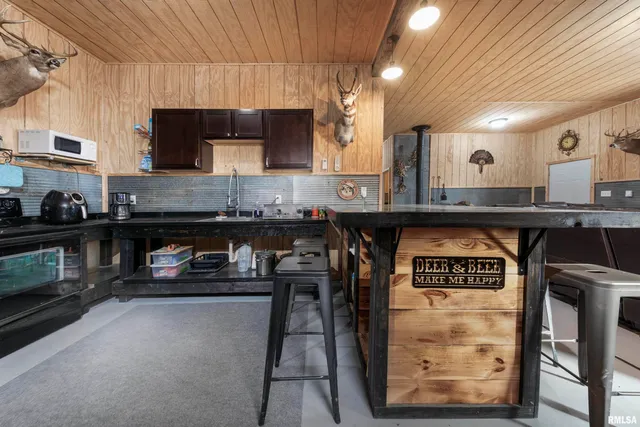 $435,000 | 12532 Geiman Road, Browning, IL 62624