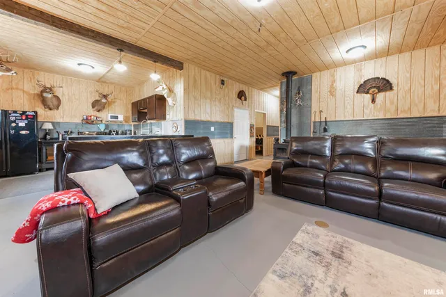 $435,000 | 12532 Geiman Road, Browning, IL 62624