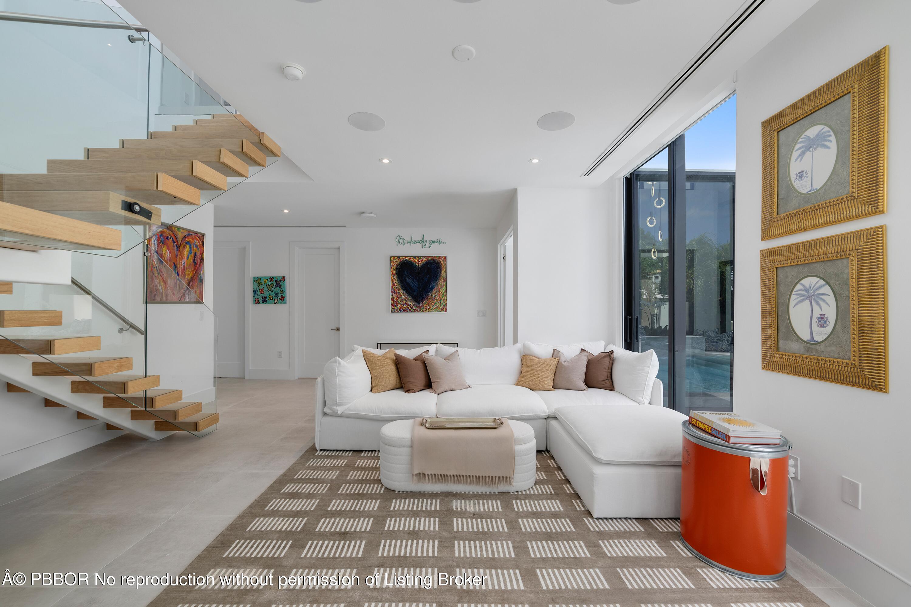 4444 Washington Road West Palm Beach, FL 33405 - Photo 10 of 28 DSC00897-LOW