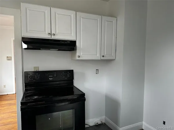 $2,100 | 27 Howard Road, Poughkeepsie, NY 12603