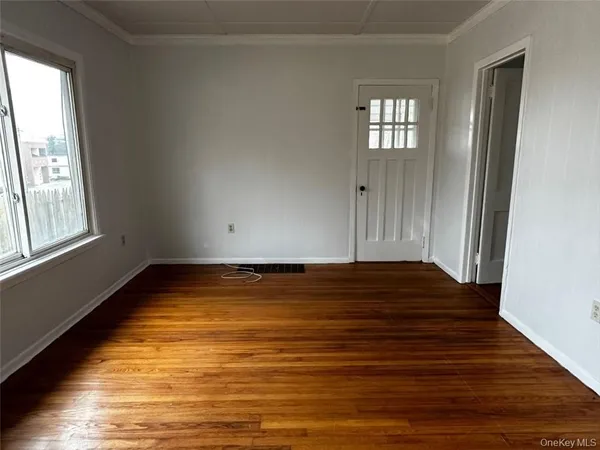 $2,100 | 27 Howard Road, Poughkeepsie, NY 12603