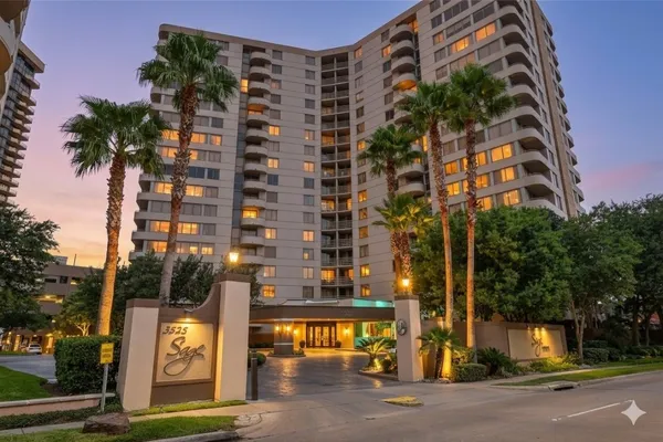 $1,400 | 3525 Sage Road, Unit 1111, Houston, TX 77056