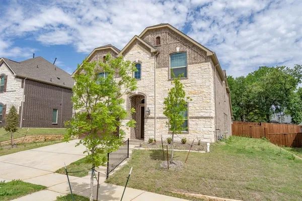 $4,000 | 2206 Christopher Lane, Euless, TX 76040