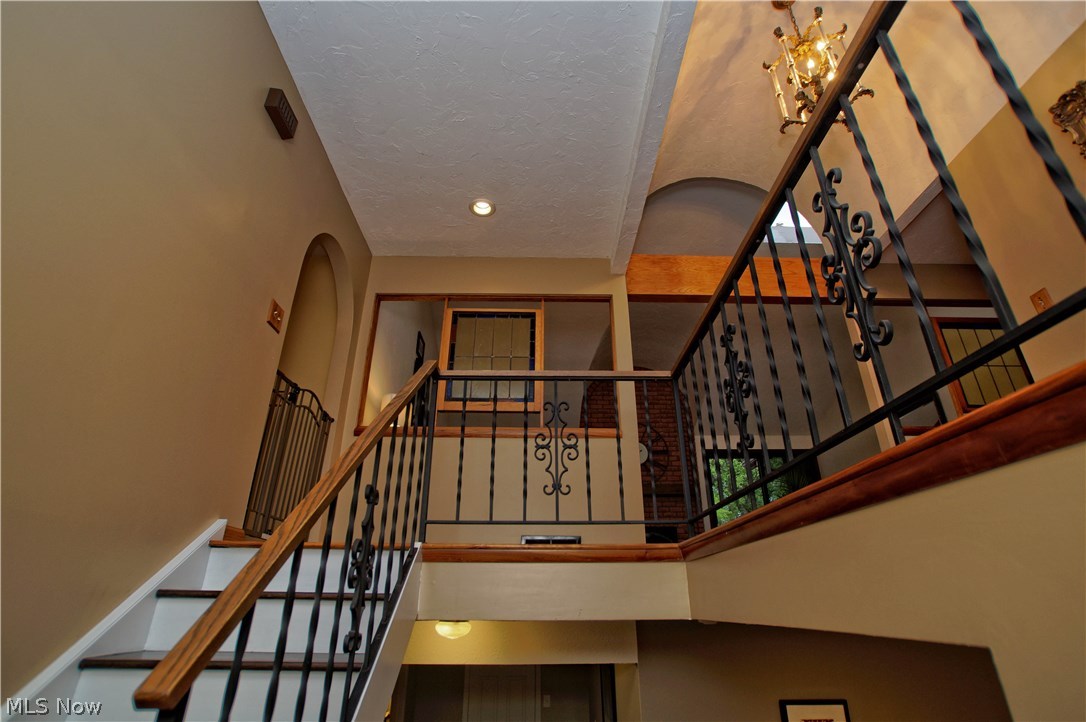 401 Falls Road Chagrin Falls, OH 44022 - Photo 20 of 32 Gallery Image 20