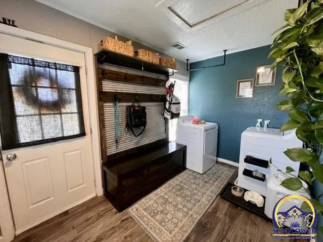 $169,000 | 104 4th Street, Unit 104 4TH ST, Winchester, KS 66097