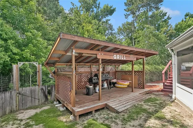 $320,000 | 140 Dillon Drive, Slidell, LA 70461