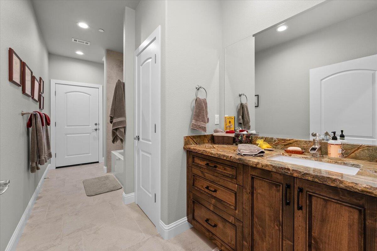 15093 Sunshine Ridge Anderson, CA 96007 - Photo 22 of 28 34-15093 Sunshine Ridge Rd - I-11